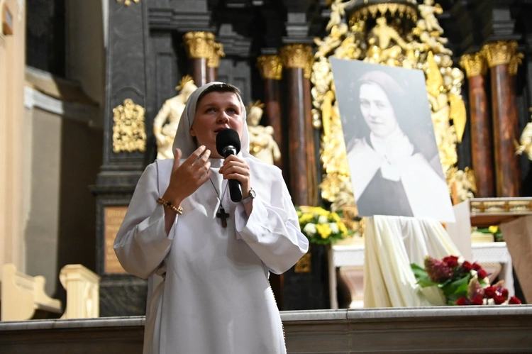 Wieczór św. Tereski w Strzelcach Opolskich