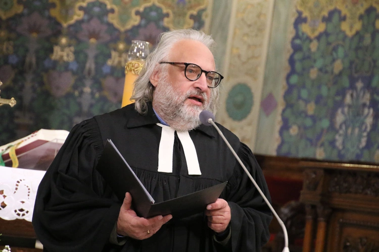 Płock. Modlitwa w Ogrodach