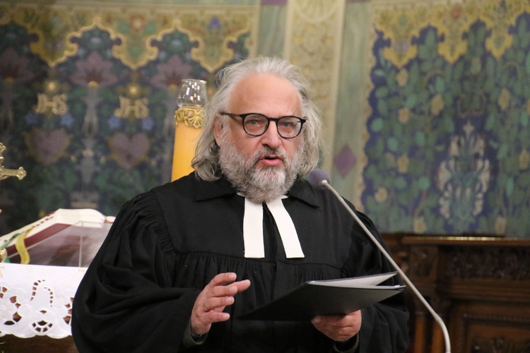 Płock. Modlitwa w Ogrodach