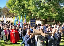 Dar z siebie. Pielgrzymka Krucjaty Wyzwolenia Człowieka