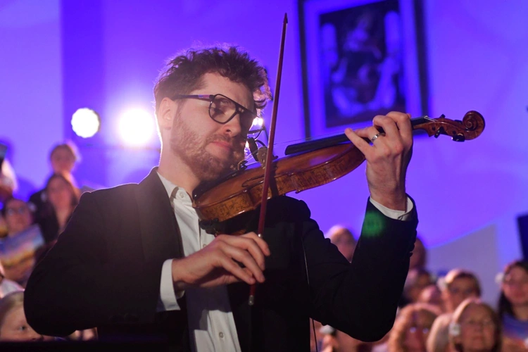 Koncert Wielbienia na zakończenie Zielonogórskich Warsztatów Liturgiczno-Muzycznych