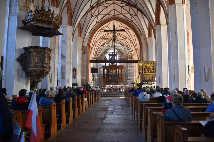 V Ogólnopolskie Spotkanie Katolickiego Ruchu Wspólnota św. Szarbela