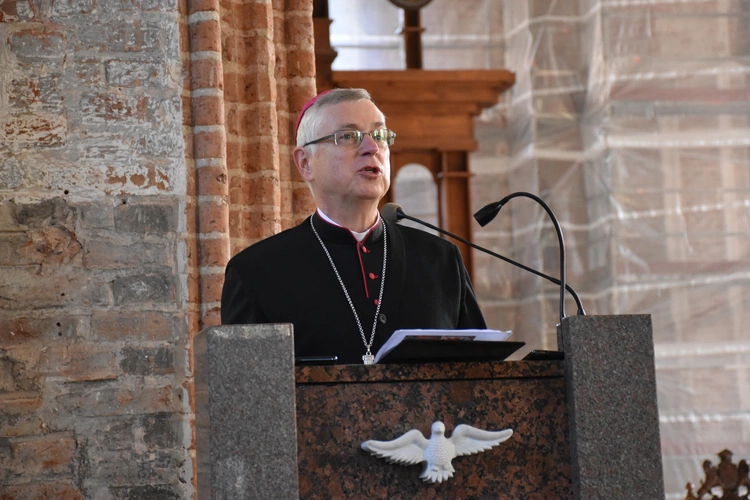 V Ogólnopolskie Spotkanie Katolickiego Ruchu Wspólnota św. Szarbela