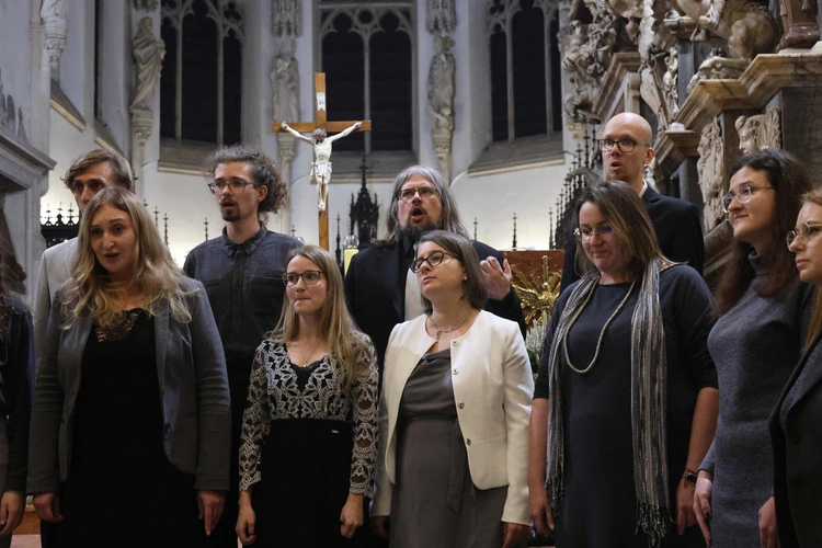 Sacra Ecclesiae Cantio