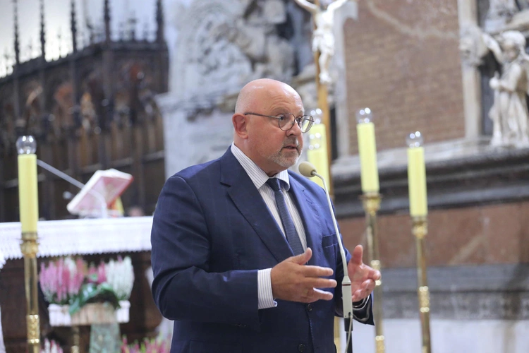 Sacra Ecclesiae Cantio