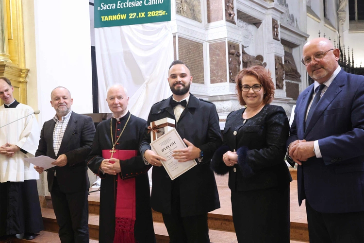 Sacra Ecclesiae Cantio