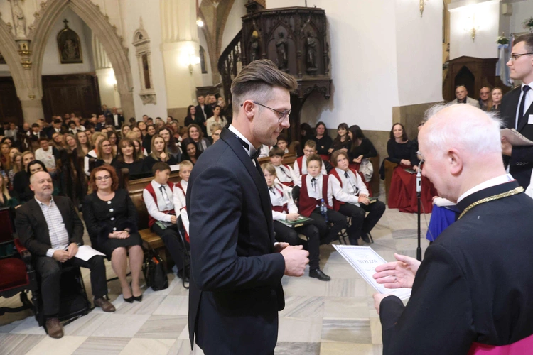 Sacra Ecclesiae Cantio