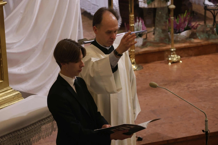 Sacra Ecclesiae Cantio