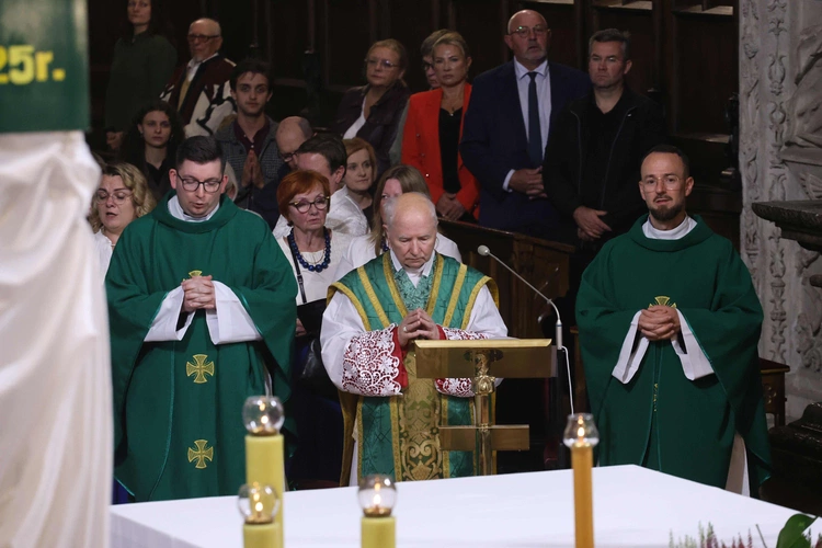 Sacra Ecclesiae Cantio