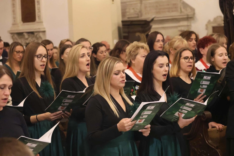 Sacra Ecclesiae Cantio