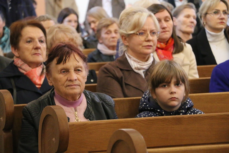 Smardzewo. Wprowadzenie relikwii św. Andrzeja Boboli i bł. kard. Stefana Wyszyńskiego
