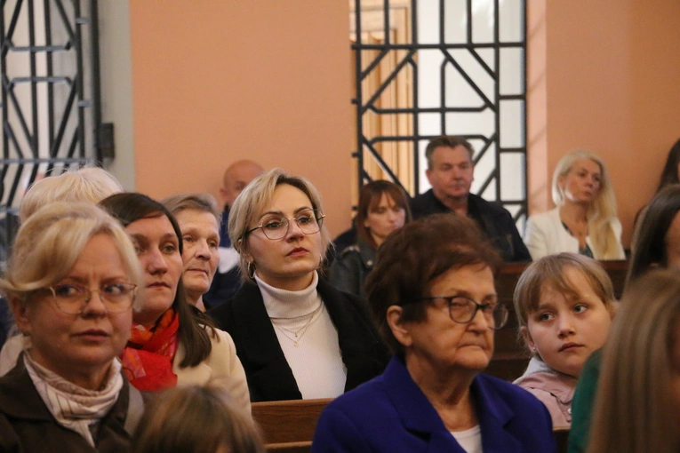 Smardzewo. Wprowadzenie relikwii św. Andrzeja Boboli i bł. kard. Stefana Wyszyńskiego