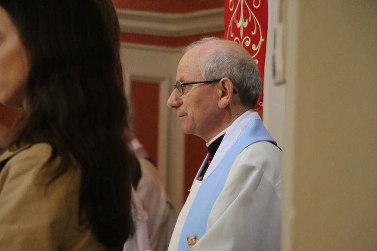 Smardzewo. Wprowadzenie relikwii św. Andrzeja Boboli i bł. kard. Stefana Wyszyńskiego