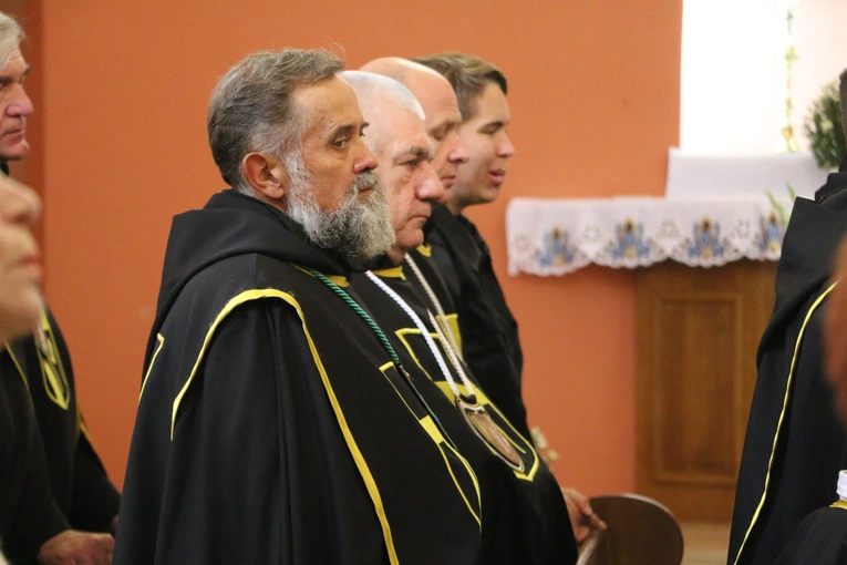 Smardzewo. Wprowadzenie relikwii św. Andrzeja Boboli i bł. kard. Stefana Wyszyńskiego