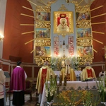 Smardzewo. Wprowadzenie relikwii św. Andrzeja Boboli i bł. kard. Stefana Wyszyńskiego