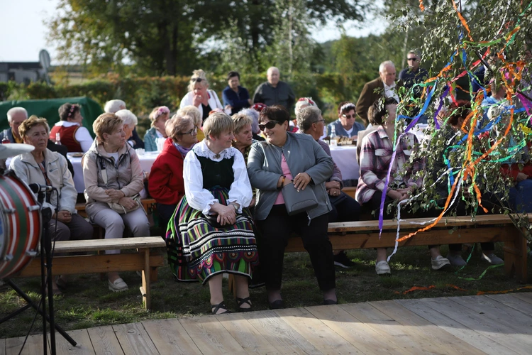 Podsumowanie projektu i otwarcie chałupy Kopciów w Etnocentrum Ziemi Łódzkiej