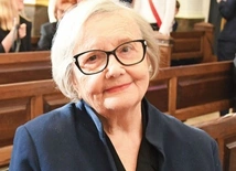 Pogrzeb spóźniony o 85 lat - 16 ofiar zbrodni katyńskiej doczekało się godnego pochówku