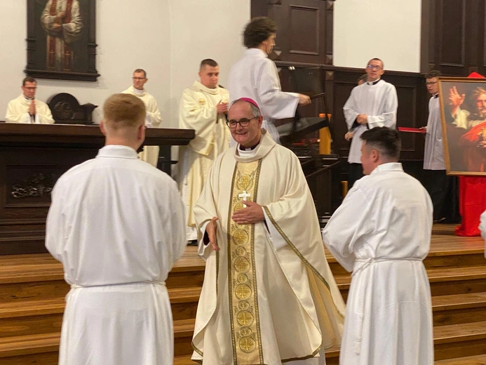 Katowice. Spotkanie abp. Andrzeja Przybylskiego z klerykami WŚSD 