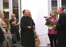 Spotkanie bp. Andrzeja  Jeża z SNE. 
