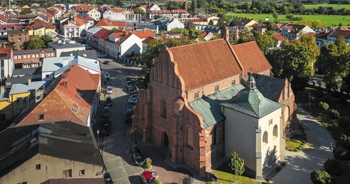 Kościół św. Bartłomieja w Koninie to gotyk z dodatkiem renesansowej kaplicy. 