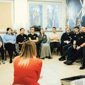 Chcesz, żeby twoja praca z młodymi była skuteczna, a spotkania pełne życia? Zapisz się!
