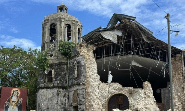 Filipiny: archidiecezja Cebu pomaga ofiarom trzęsienia ziemi