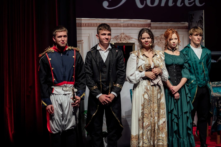 "Świętoszek" w wykonaniu Teatru z Klasą