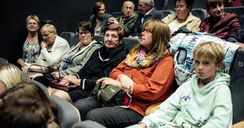 "Świętoszek" w wykonaniu Teatru z Klasą