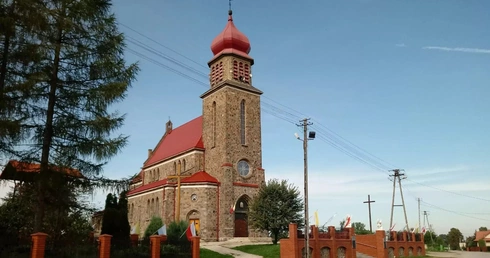 Kościół w Jarosławicach.