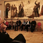 Abp Galbas: Budujmy mosty dla tych, którzy idą przez ciemną dolinę