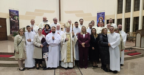 Chorzów. Ad missio kandydatów do diakonatu stałego