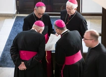 Abp Przybylski kanonicznie objął rządy w archidiecezji katowickiej, cz. 2