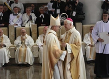 Bp Szkudło do abp. Przybylskiego: Bądź zdrów. Wzrastaj
