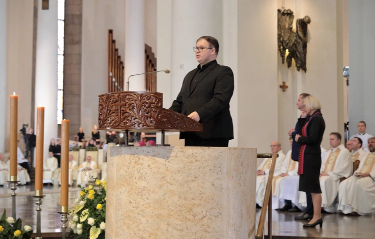 Ingres abp. Andrzeja Przybylskiego do katowickiej archikatedry, cz. 1