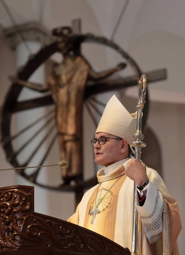 Ingres abp. Andrzeja Przybylskiego do katowickiej archikatedry, cz. 1