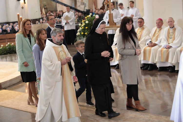 Ingres abp. Andrzeja Przybylskiego do katowickiej archikatedry, cz. 1