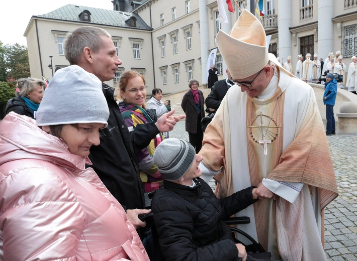 Ingres abp. Andrzeja Przybylskiego do katowickiej archikatedry, cz. 1