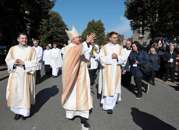 Ingres abp. Andrzeja Przybylskiego do katowickiej archikatedry, cz. 1