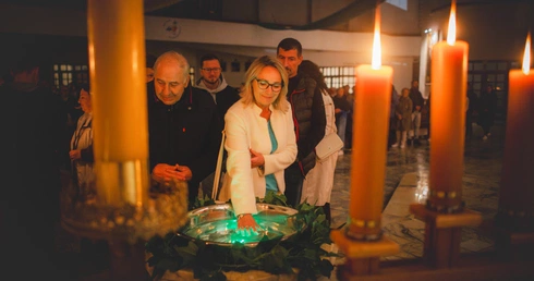 Z wody i Ducha Świętego