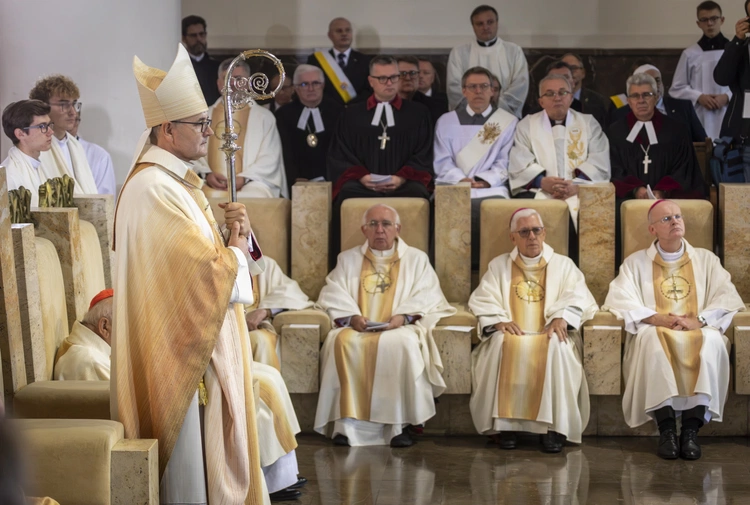 Ingres abp. Andrzeja Przybylskiego do katowickiej archikatedry, cz. 2