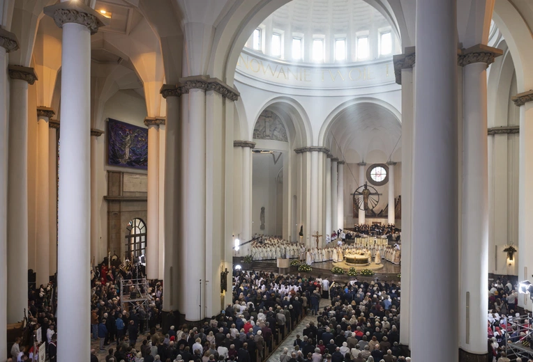 Ingres abp. Andrzeja Przybylskiego do katowickiej archikatedry, cz. 2