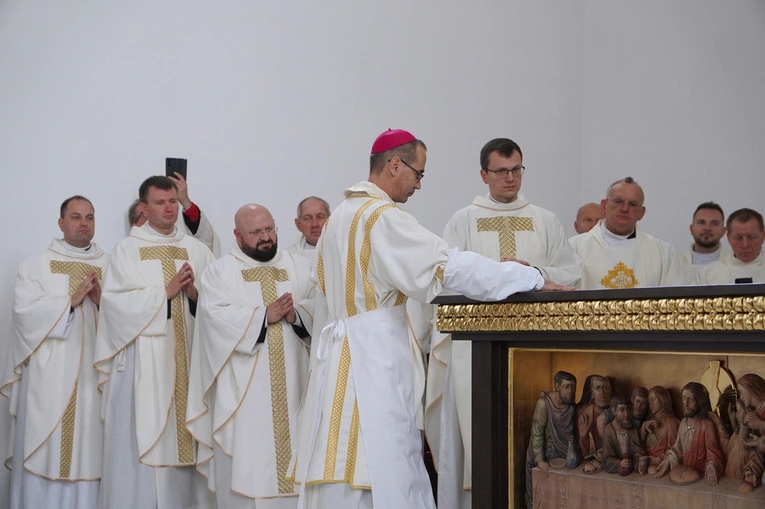 Powięcenie kościoła pw. św. Faustyny w Górze