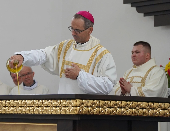 Powięcenie kościoła pw. św. Faustyny w Górze