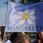 Różańcowa procesja z Chrząstawy Wielkiej do Nadolic Wielkich