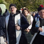 Różańcowa procesja z Chrząstawy Wielkiej do Nadolic Wielkich