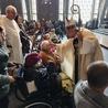 Bp Michał Janocha: Różaniec to antyteza ducha tego świata