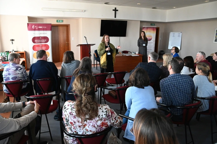 Konferencja o metodach rozpoznawania płodności