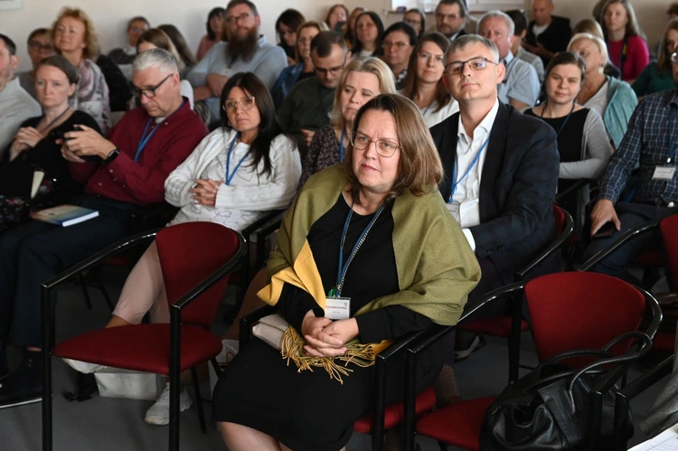 Konferencja o metodach rozpoznawania płodności