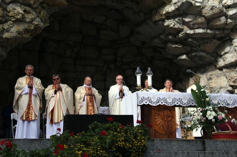 Pielgrzymka Hodowców Gołębi Pocztowych i Orkiestr Kalwaryjskich 2025