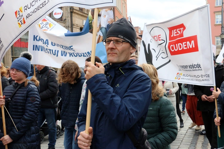 Marsz dla Życia i Rodziny we Wrocławiu 2025
